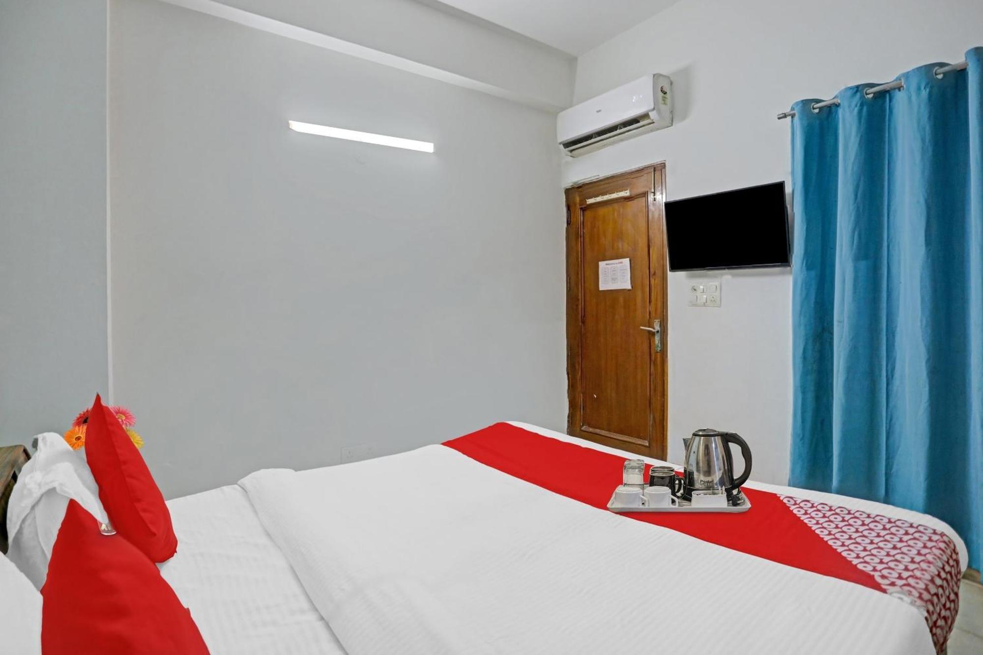 O Premium Near Dlf Avenue Saket New Delhi